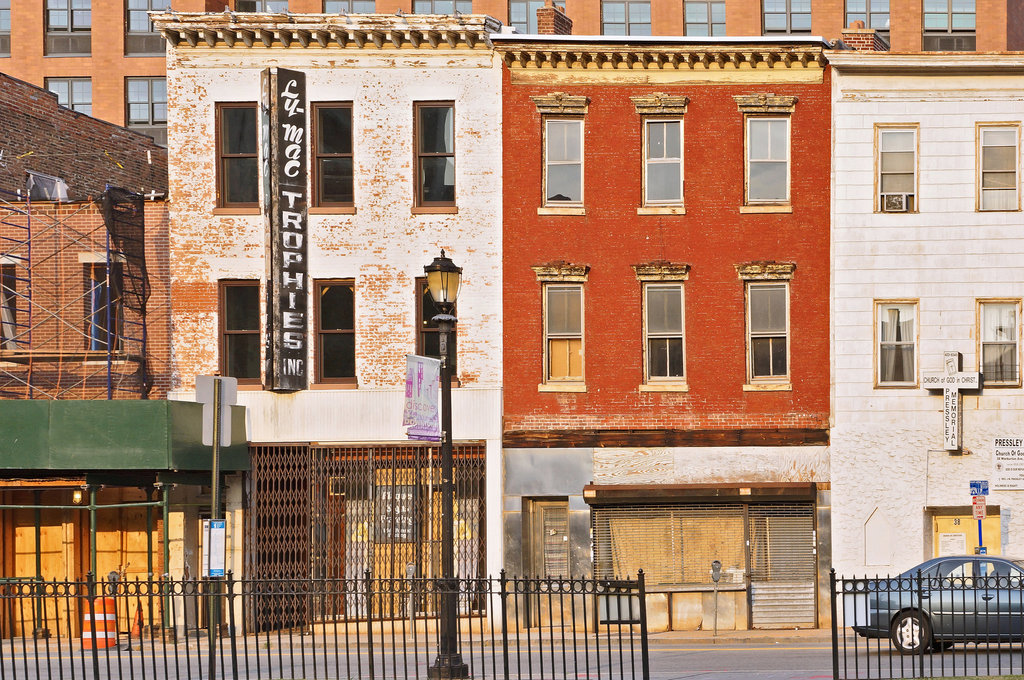 Ly-Mac Trophies – Warburton Avenue, Yonkers, New York