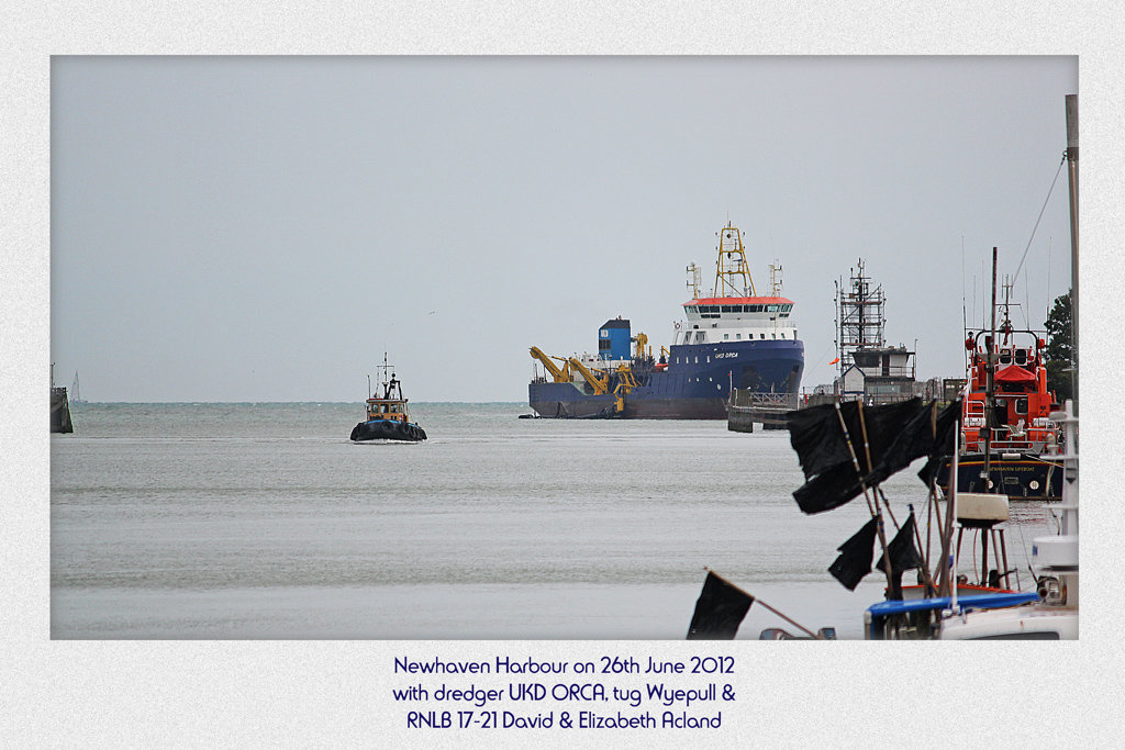 Newhaven Harbour - UKD ORCA & Wyepull - 25.6.2012