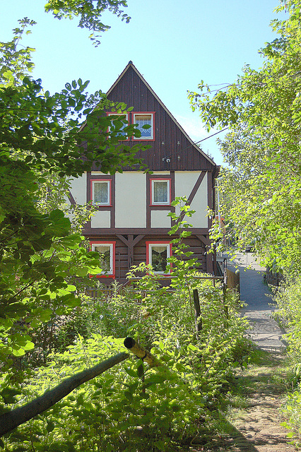 loĝdomo (Wohnhaus)