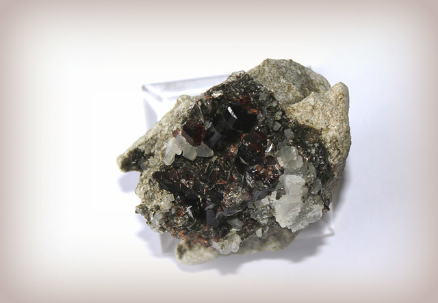 Vésuvianite brune Pakistan (9)