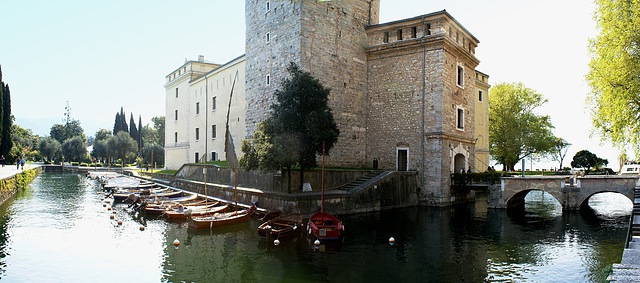 Riva del Garda. Die Rocca - Die Wasserburg. ©UdoSm