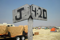 Makeshift J and 4:20 Sign (4849)