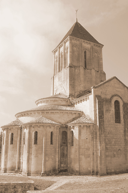 Eglise St-Hilaire de Melle