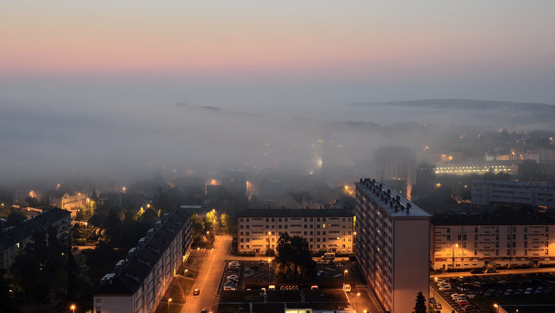 BELFORT: Arrivé du brouillard 2013.08.29.