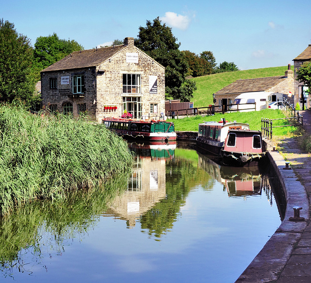 Canal and wharf at Foulridge.