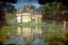 Château de Bazouges-sur-le-Loir