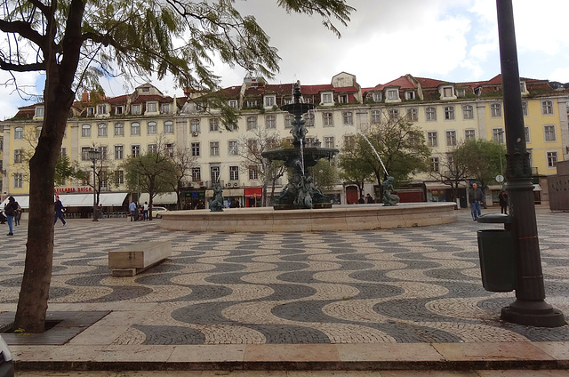 Ein Brunnen in  Lissabon