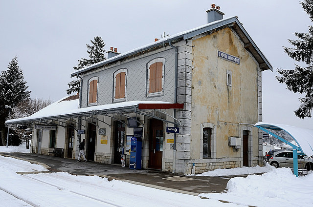 L'HOPITAL DU GROSBOIS: La gare SNCF.