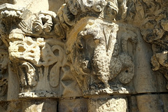 Chapiteau de l'église de Bazouges-sur-le-Loir