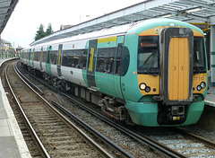 377112 at Chichester - 16 August 2013