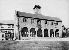 Kyrle's House & Market - Ross - W1195