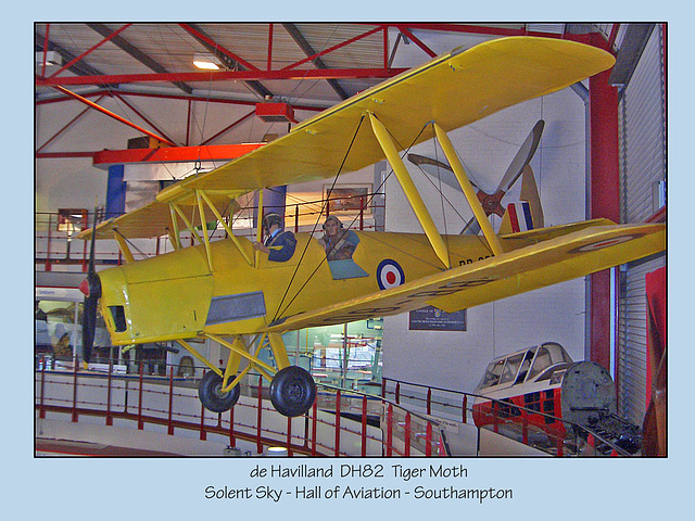 de Havilland  DH82 - Tiger Moth - Solent Sky - Southampton - 8.8.2005