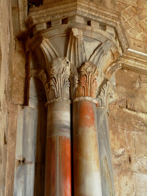 Castel del Monte- Column Detail