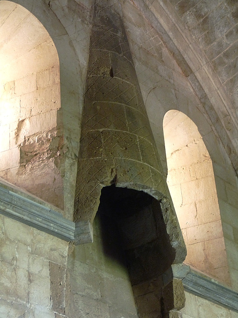 Castel del Monte- Chimney