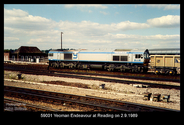 59001 Yeoman Endeavour at Reading  2.9.1989