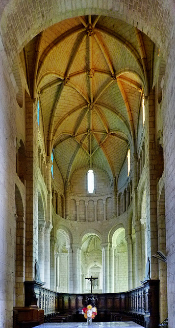 Saint-Jouin-de-Marnes - Abbey Church