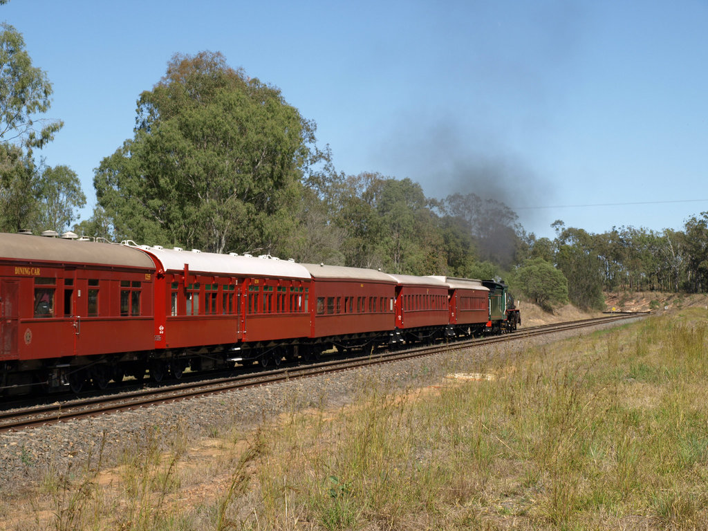 201309TmbaCarnivalRail 013