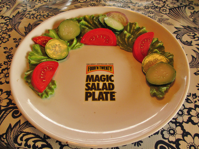 The Magic Salad Plate