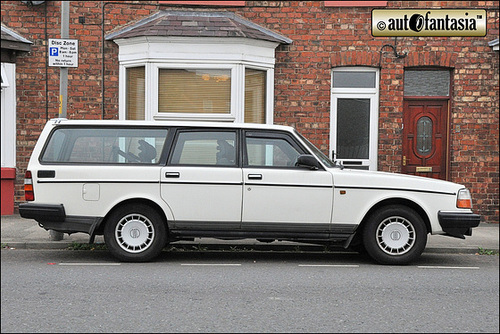 1991 Volvo 240 GL Estate - H418 LAN