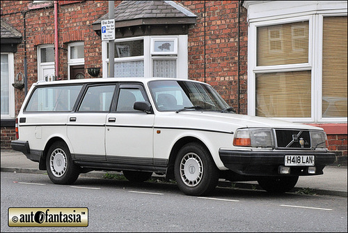 1991 Volvo 240 GL Estate - H418 LAN