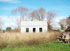 Abandoned house, Arowhenua.