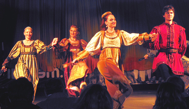 Renesanca dancgrupo Animata  (2)