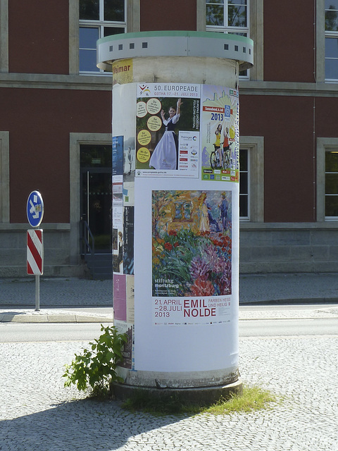 Weimar 2013 – Advertisement column