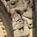 Détail des sculptures du portail de l'église de Foussais-Payré