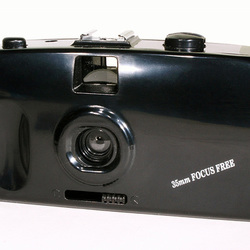 35mm Focus Free Camera 35mm Focus Free Camera