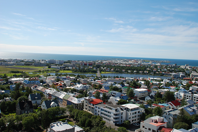 Over Reykjavik