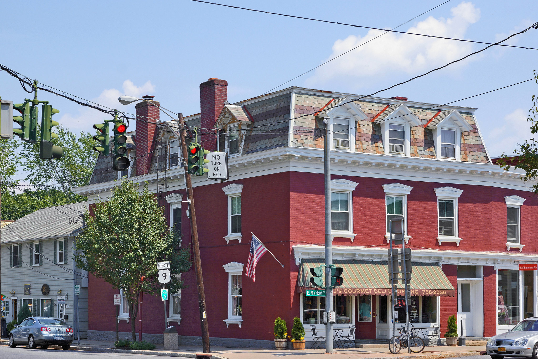 No Turn on Red – Red Hook, Dutchess County, New York