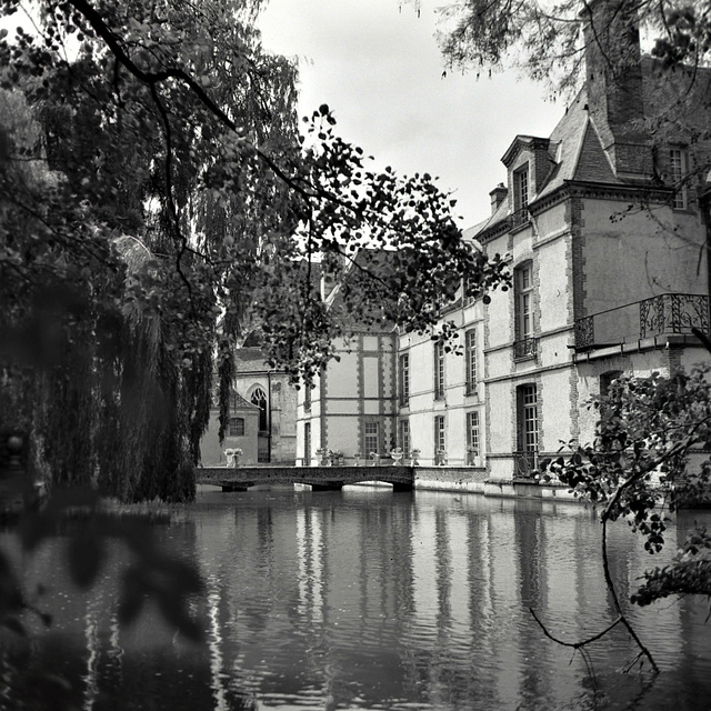 Château de St-Lubin-des-Joncherets - Eure-et-Loir