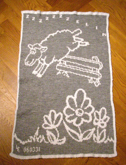 Baby blanket "jumping sheep"