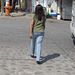 Mexicaine en jeans et talons hauts / Mexican girl in jeans and high heels.