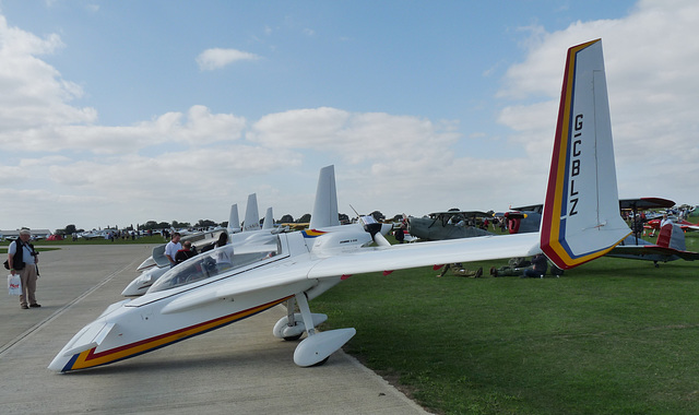 Rutan Long-Ez G-CBLZ