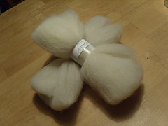home carded lamb's wool