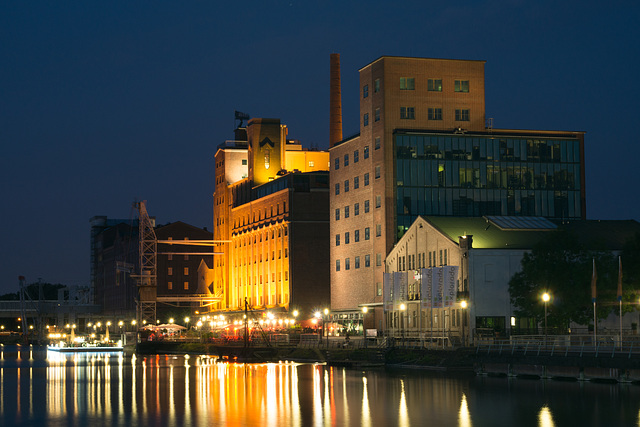 Duisburg Innenhafen DSC00761