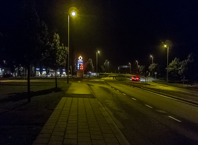 (Almost) Empty street