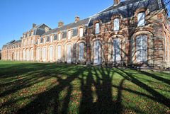 Le château de la Ferté-Vidame sous le soleil d'hiver