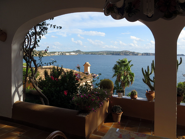 Terrasse mit Meerblick