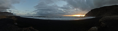 Reynisdrangar Pano