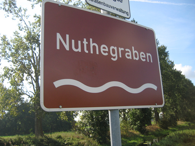 Hinweisschild - Nuthegraben