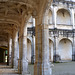 Les galeries et arcades de la cour du Château de la Rochefoucauld