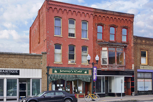 Jeremy's Café – Fall Street, Seneca Falls, New York