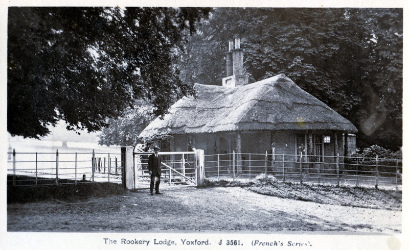 Lodge to The Rookery, Yoxford, Suffolk