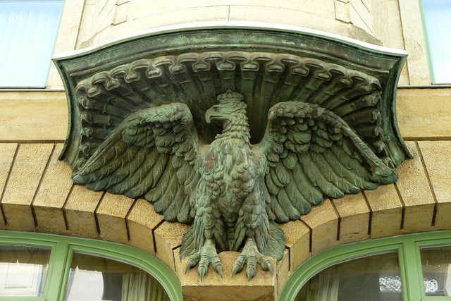 Leipzig 2013 – Eagle with big feet