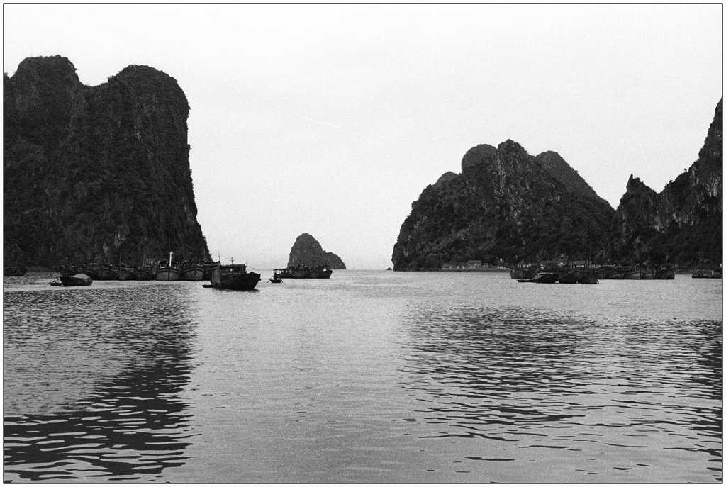 Ha Long .