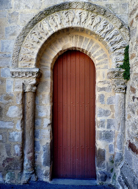 Parthenay - Sainte-Croix