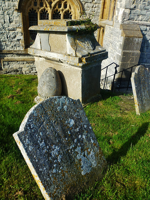 lyme regis church, dorset