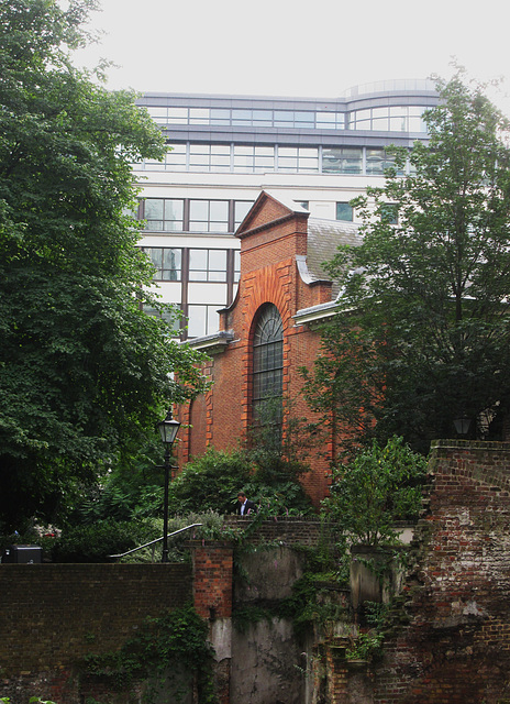 LONDON LAYERS: London Wall.